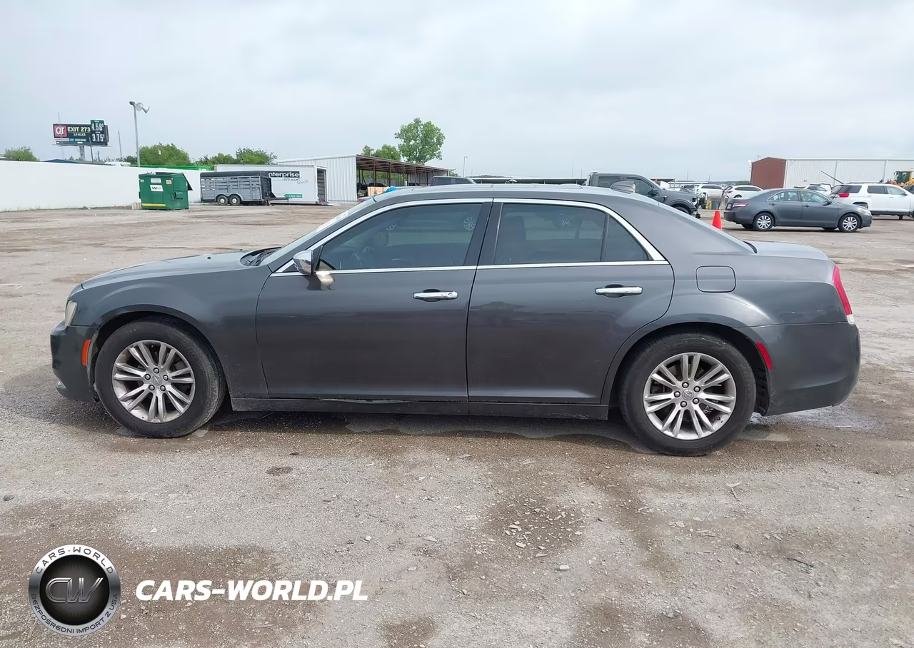 2016 Chrysler 300C VIN:2C3CCAEG0GH207515 - 14