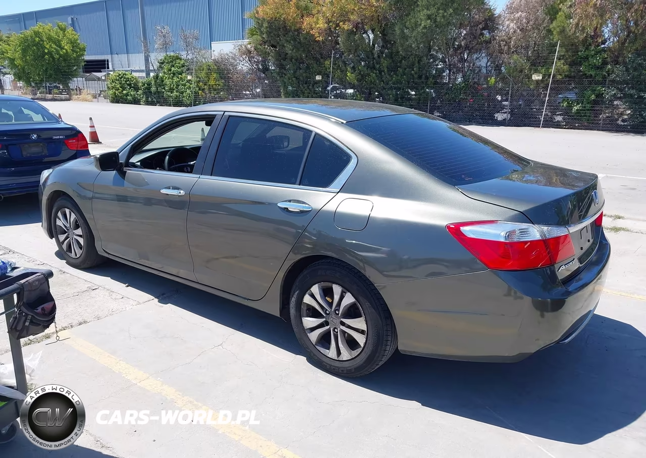 2015 Honda Accord Lx VIN:1HGCR2F31FA040379 - 3