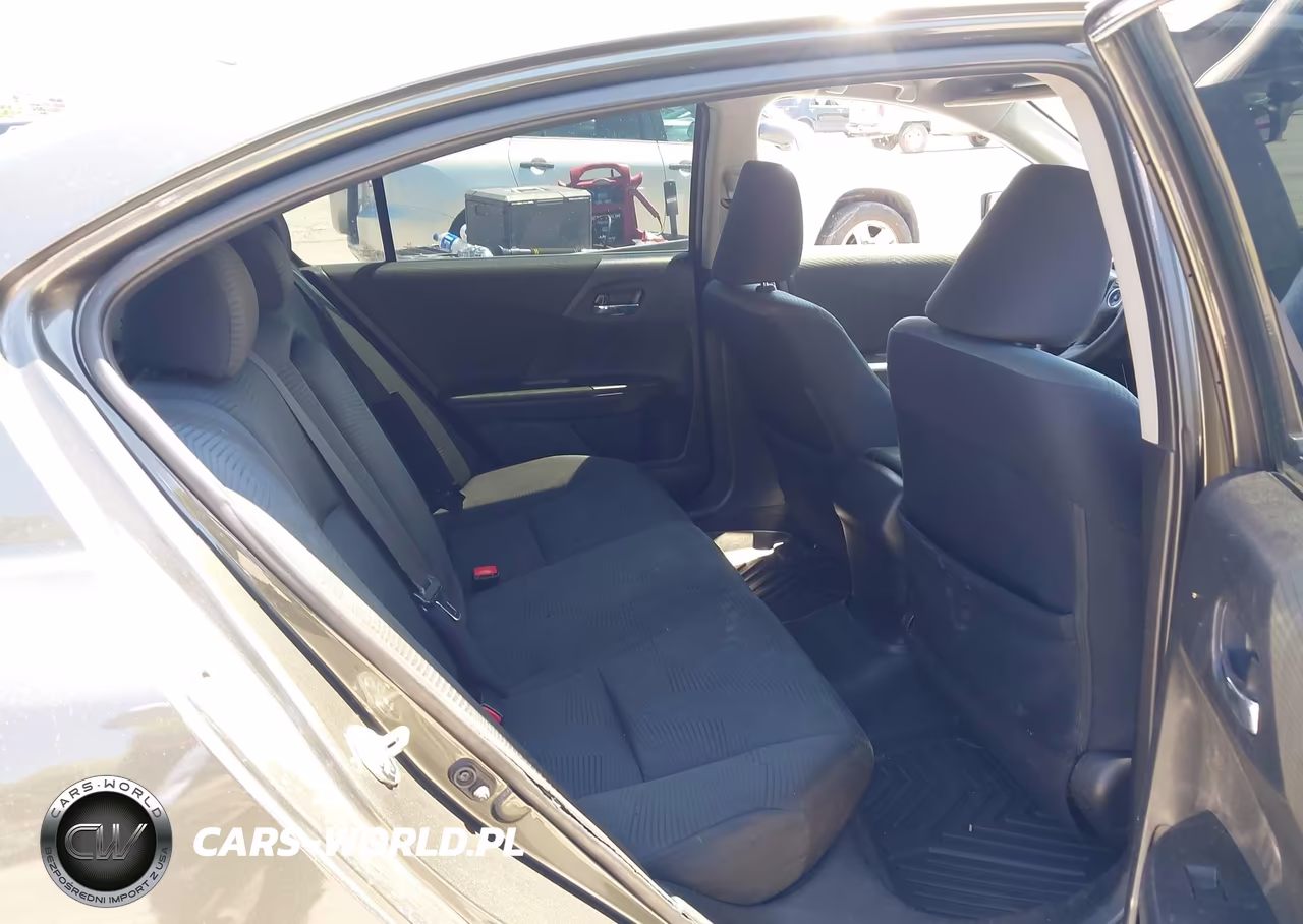 2015 Honda Accord Lx VIN:1HGCR2F31FA040379 - 8