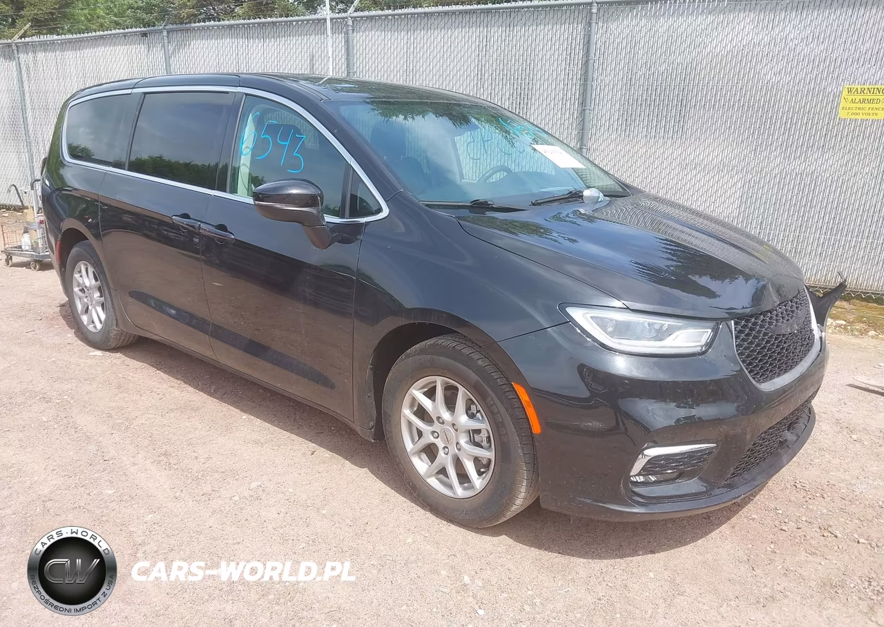 2023 Chrysler Pacifica Touring L – zdjęcie 1 z 19