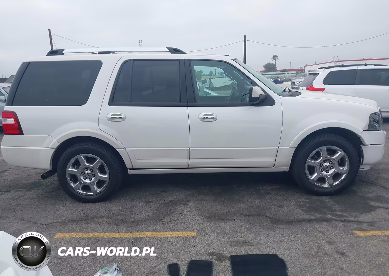 2013 Ford Expedition Limited VIN:1FMJU1K57DEF05965 - 13
