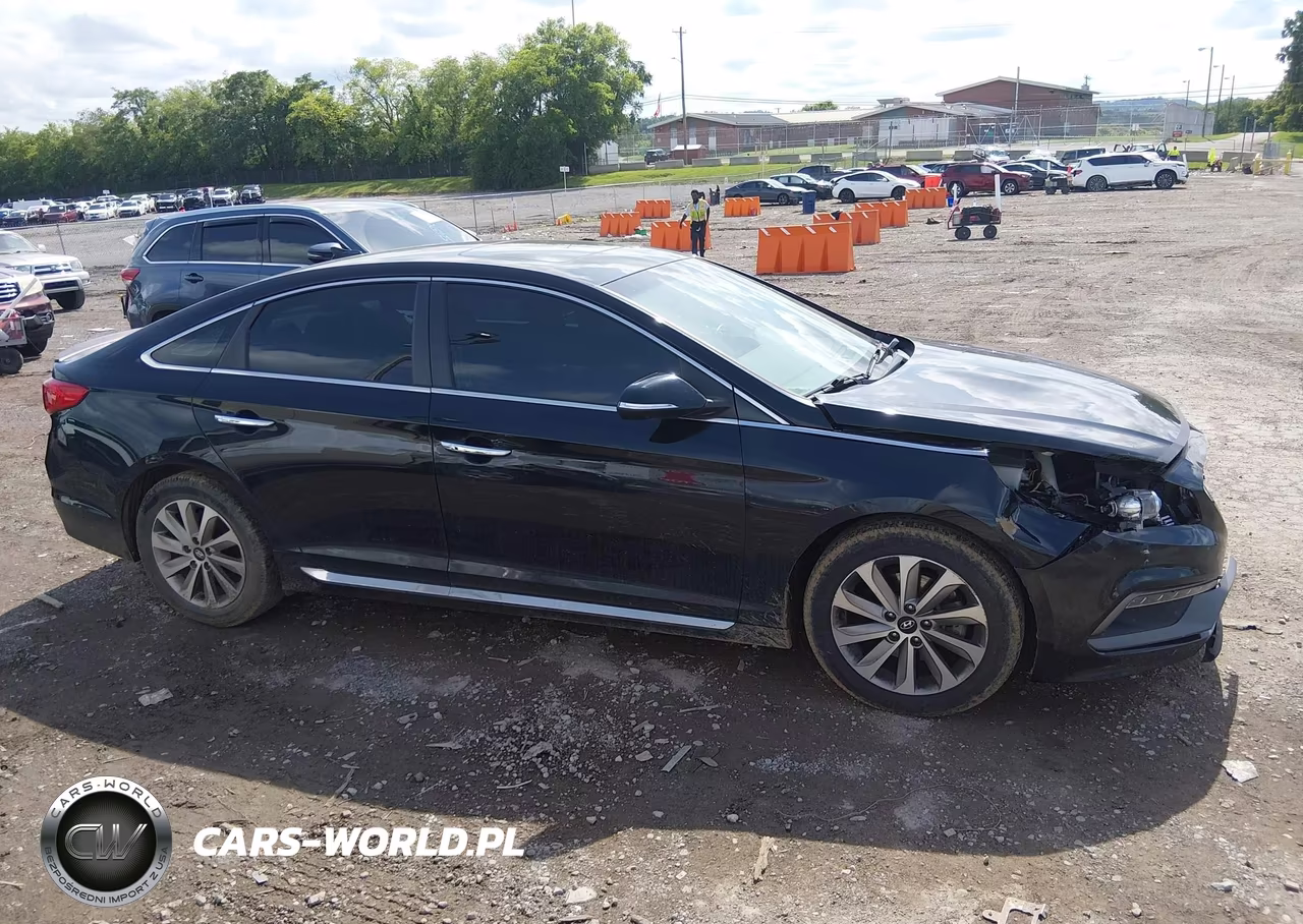 2017 Hyundai Sonata Sport VIN:5NPE34AF8HH593158 - 12