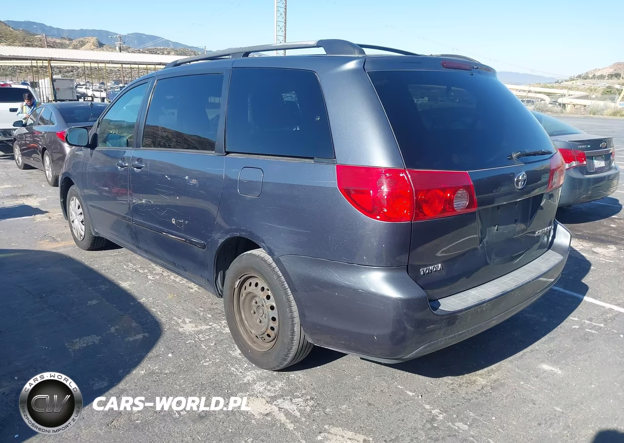 2009 Toyota Sienna Le VIN:5TDZK23C99S276173 - 3
