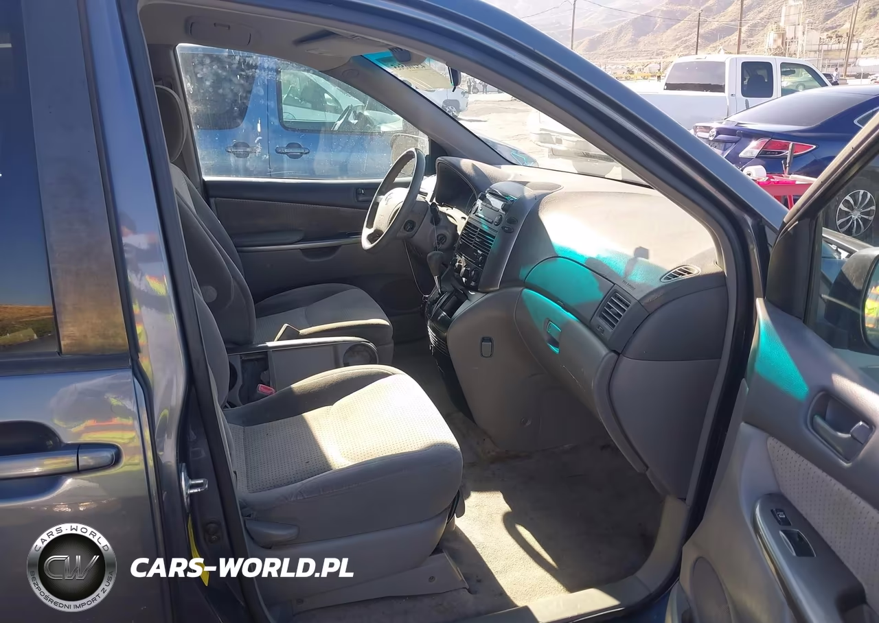 2009 Toyota Sienna Le VIN:5TDZK23C99S276173 - 5