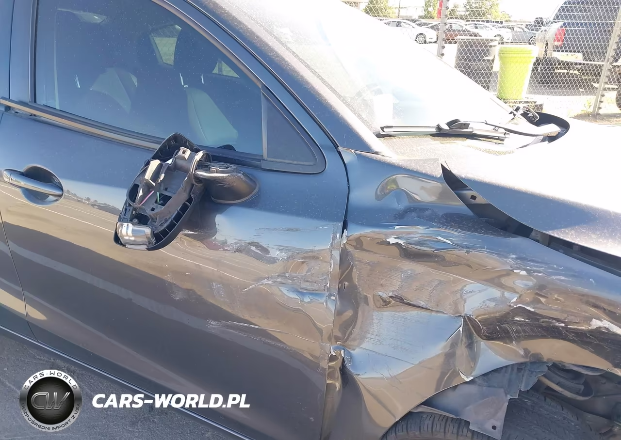 2016 Scion Ia VIN:3MYDLBZVXGY132011 - 12