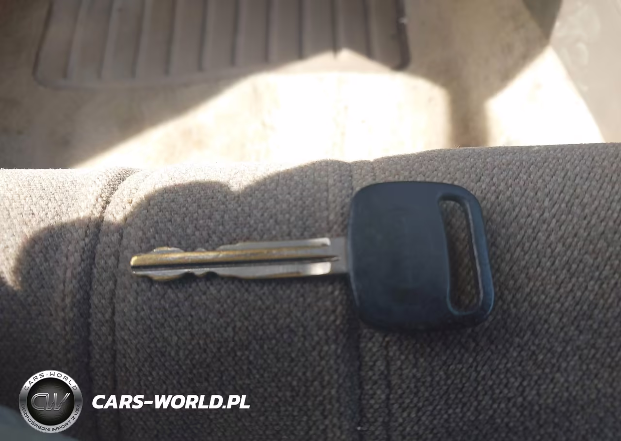 1997 Toyota Corolla Ce VIN:1NXBA02E8VZ623022 - 11