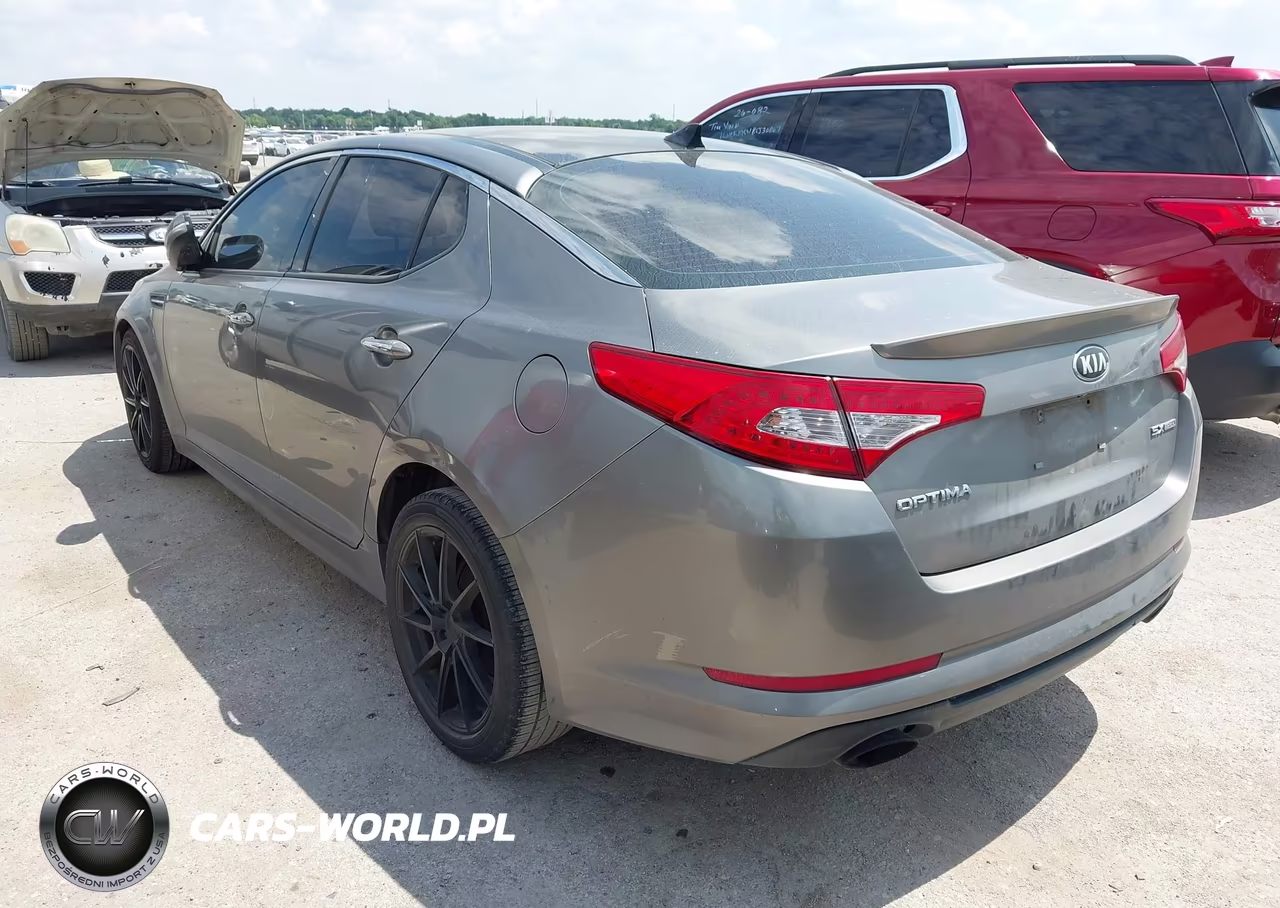 2013 Kia Optima Sx VIN:5XXGR4A63DG107871 - 3
