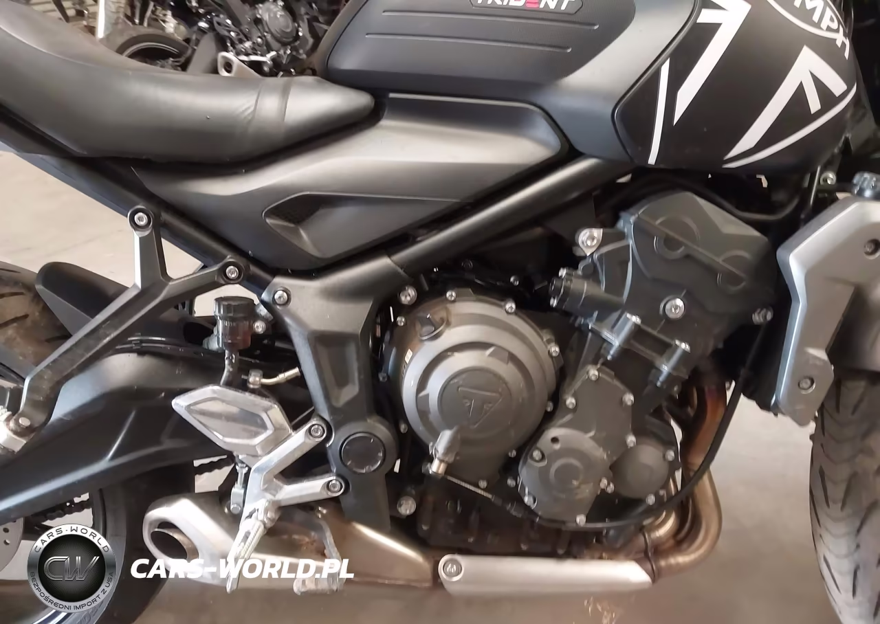 2022 Triumph Motorcycle Trident 660 VIN:SMTL10UL4NTAY4719 - 8