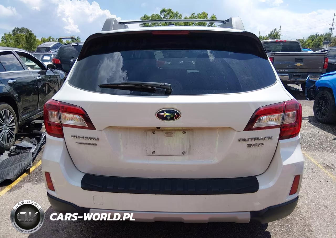 2015 Subaru Outback 3.6R Limited VIN:4S4BSENC3F3313517 - 17