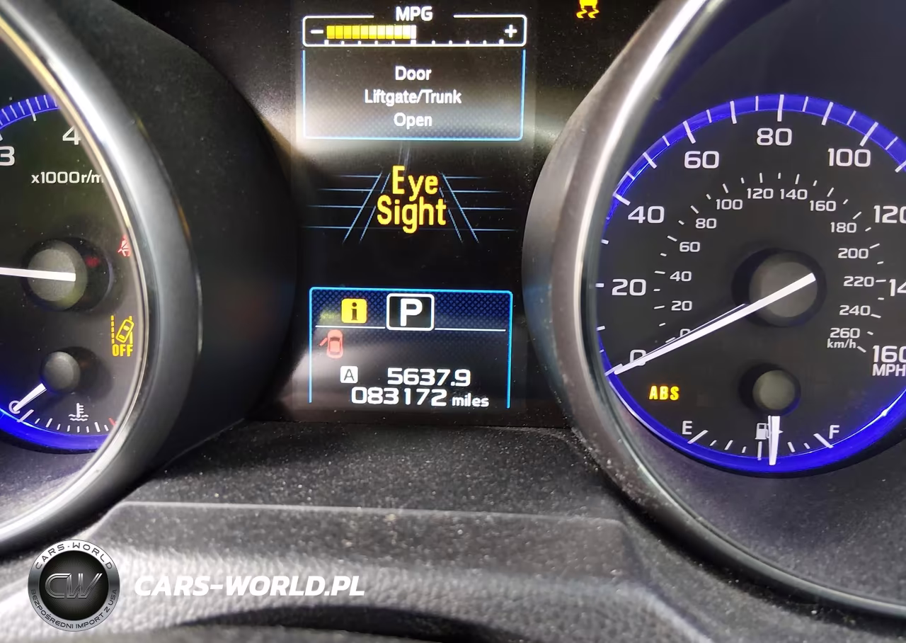 2015 Subaru Outback 3.6R Limited VIN:4S4BSENC3F3313517 - 7