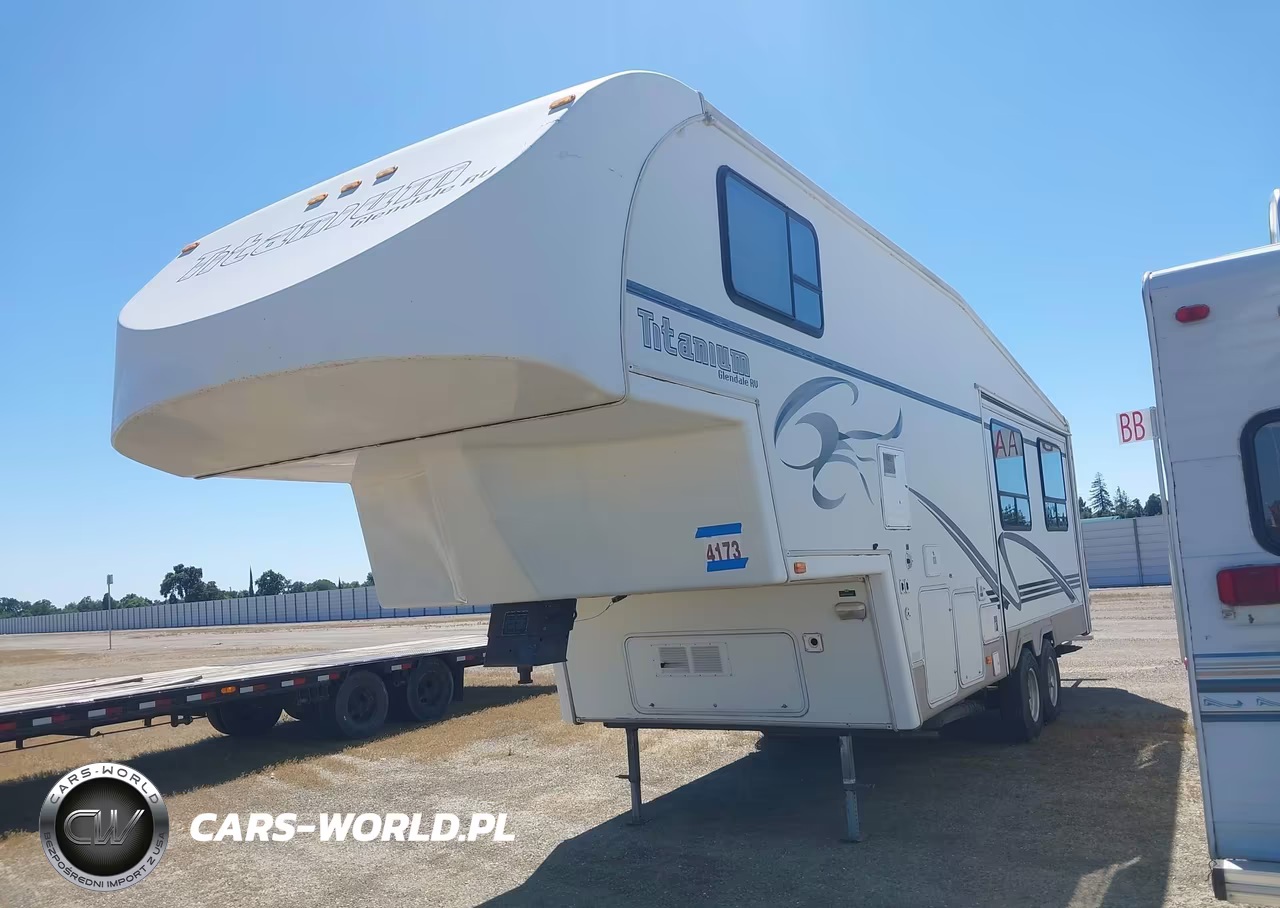 2001 Glendale Titanium 5Th Whl Travel Trailer VIN:2GRFW28T61S015318 - 2