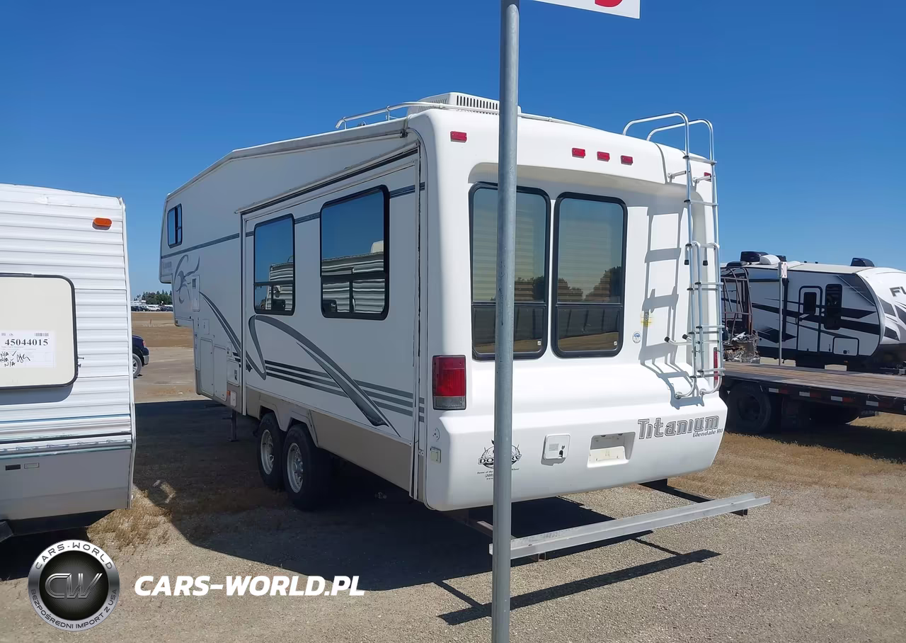2001 Glendale Titanium 5Th Whl Travel Trailer VIN:2GRFW28T61S015318 - 3