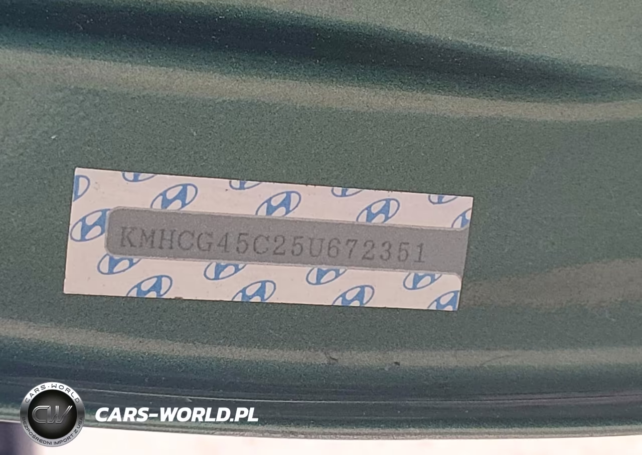 2005 Hyundai Accent Gls VIN:KMHCG45C25U672351 - 9