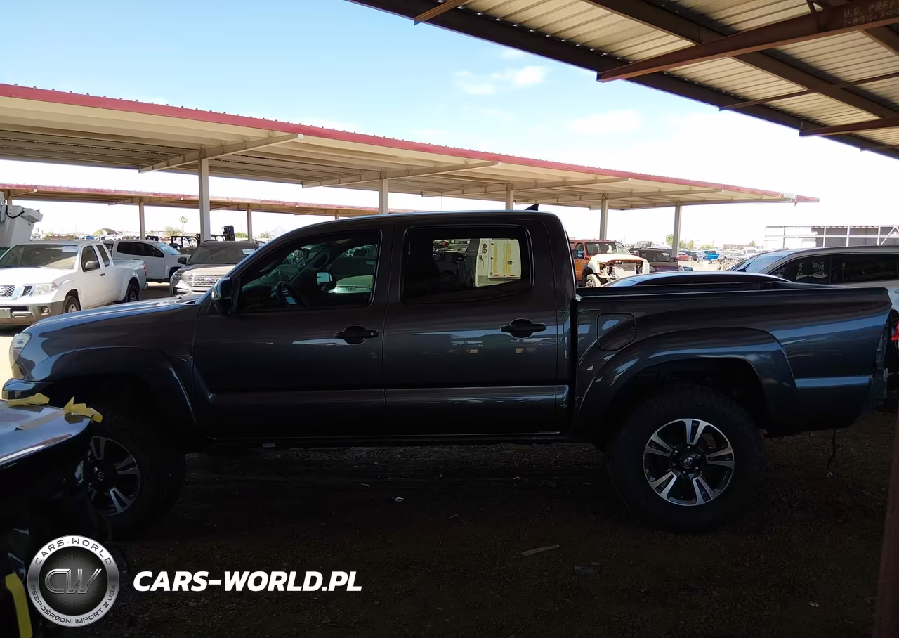 2015 Toyota Tacoma Prerunner V6 VIN:5TFJU4GN3FX079097 - 14