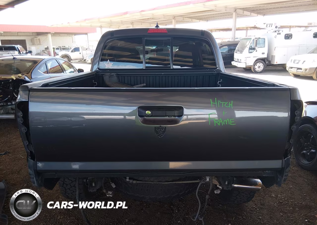 2015 Toyota Tacoma Prerunner V6 VIN:5TFJU4GN3FX079097 - 16