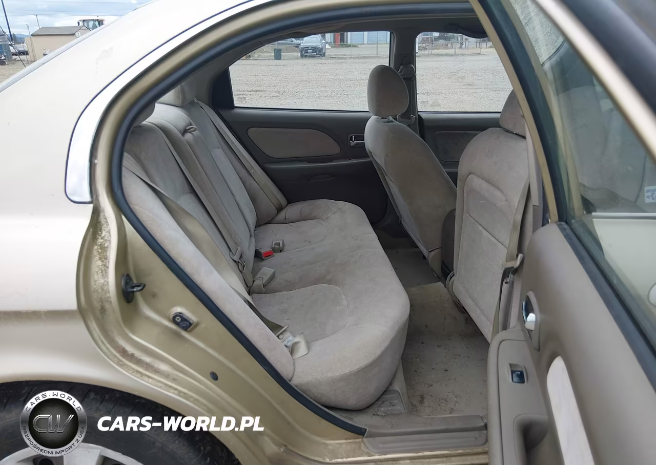 2004 Hyundai Sonata VIN:KMHWF25SX4A090302 - 8