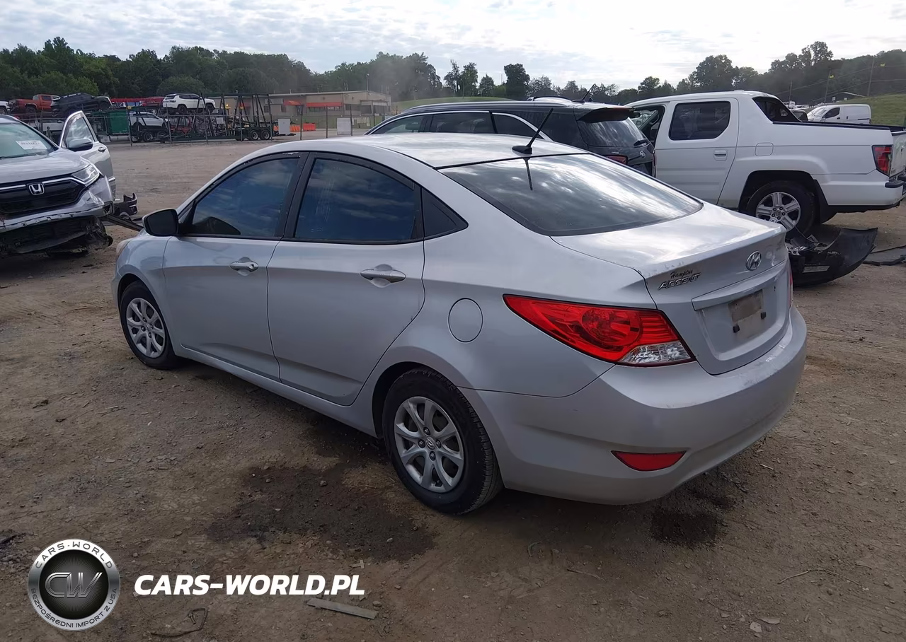 2013 Hyundai Accent Gls VIN:KMHCT4AE3DU501030 - 3