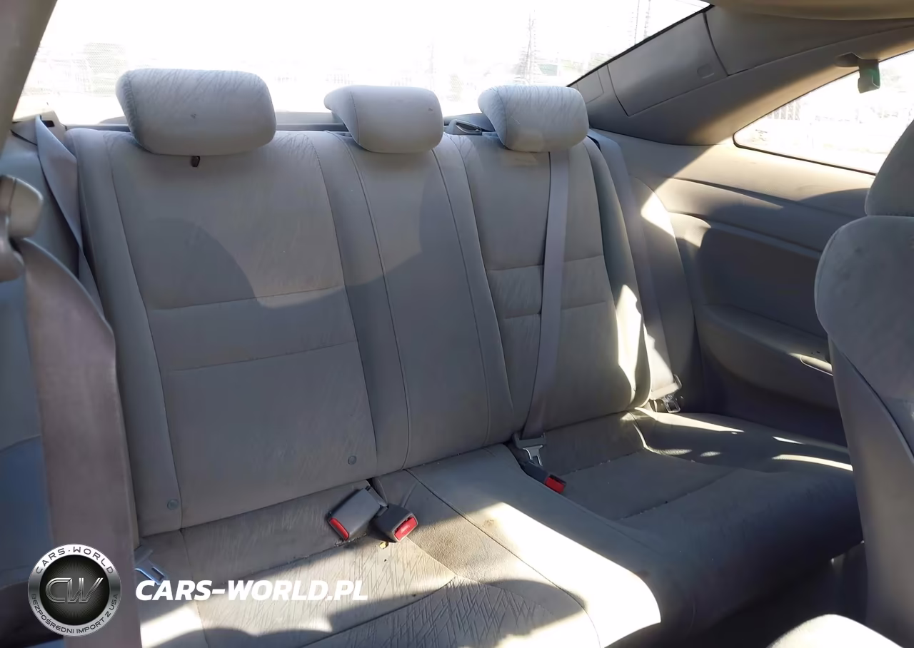 2007 Honda Civic Lx VIN:2HGFG11667H576696 - 8