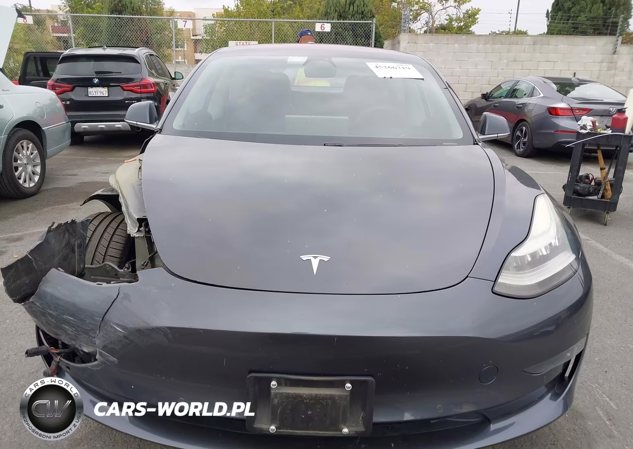 2018 Tesla Model 3 Long Range-Mid Range VIN:5YJ3E1EA2JF015107 - 13