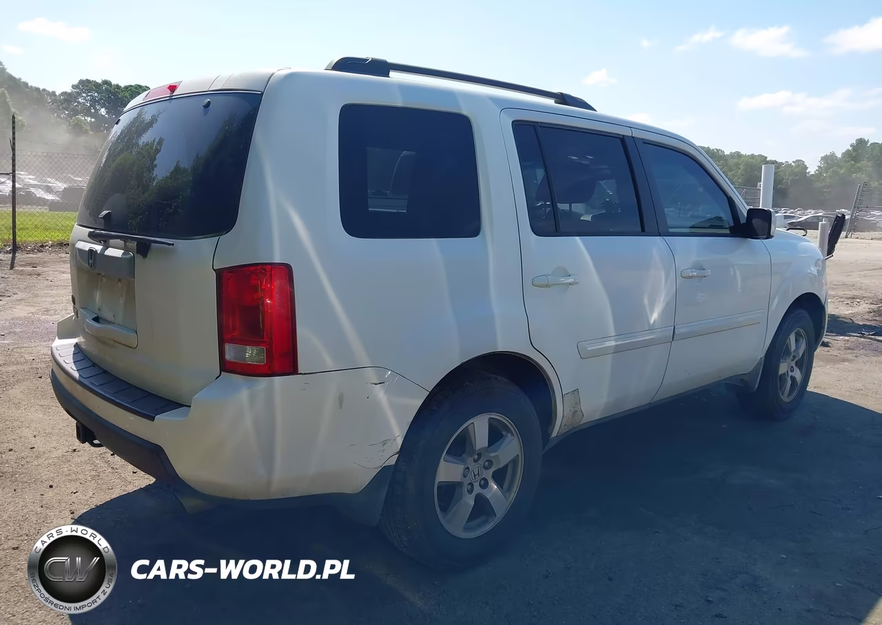 2010 Honda Pilot Ex-L VIN:5FNYF3H57AB001247 - 4