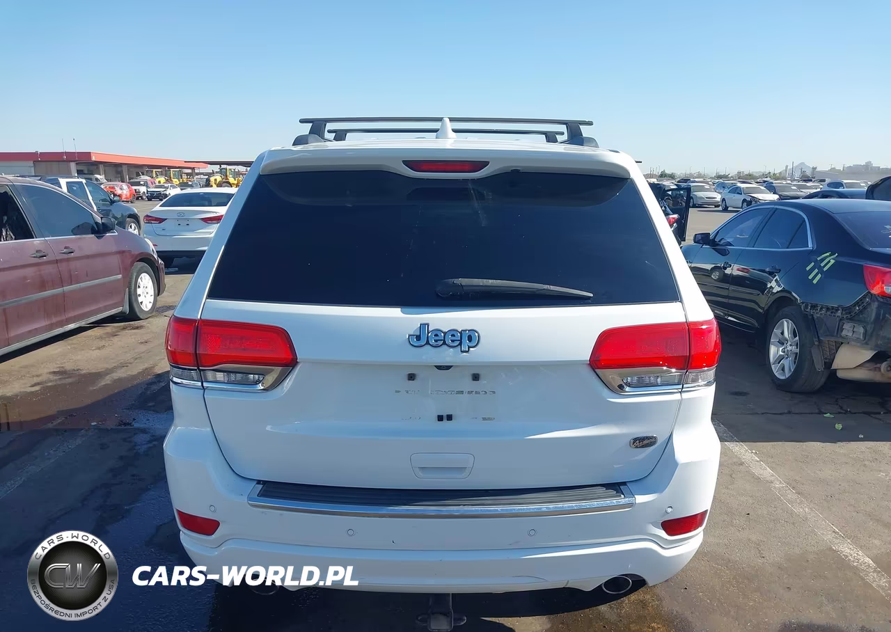 2017 Jeep Grand Cherokee Overland 4X2 VIN:1C4RJECG5HC793946 - 17