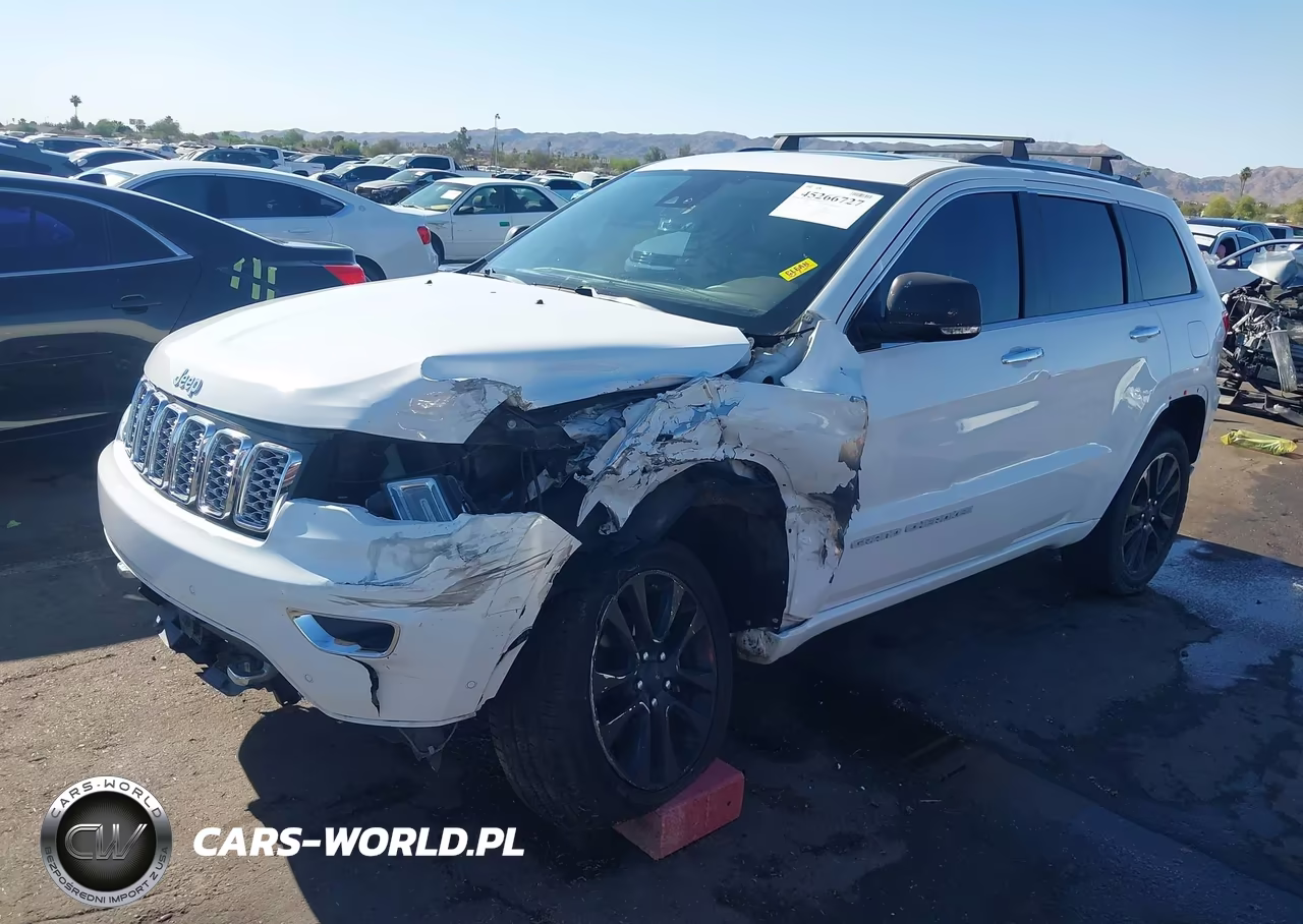 2017 Jeep Grand Cherokee Overland 4X2 VIN:1C4RJECG5HC793946 - 6