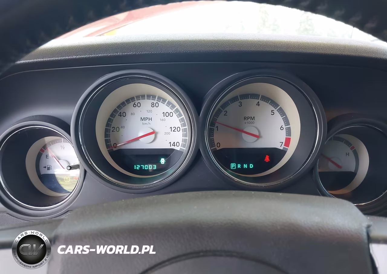 2010 Dodge Challenger Se VIN:2B3CJ4DV3AH249382 - 7