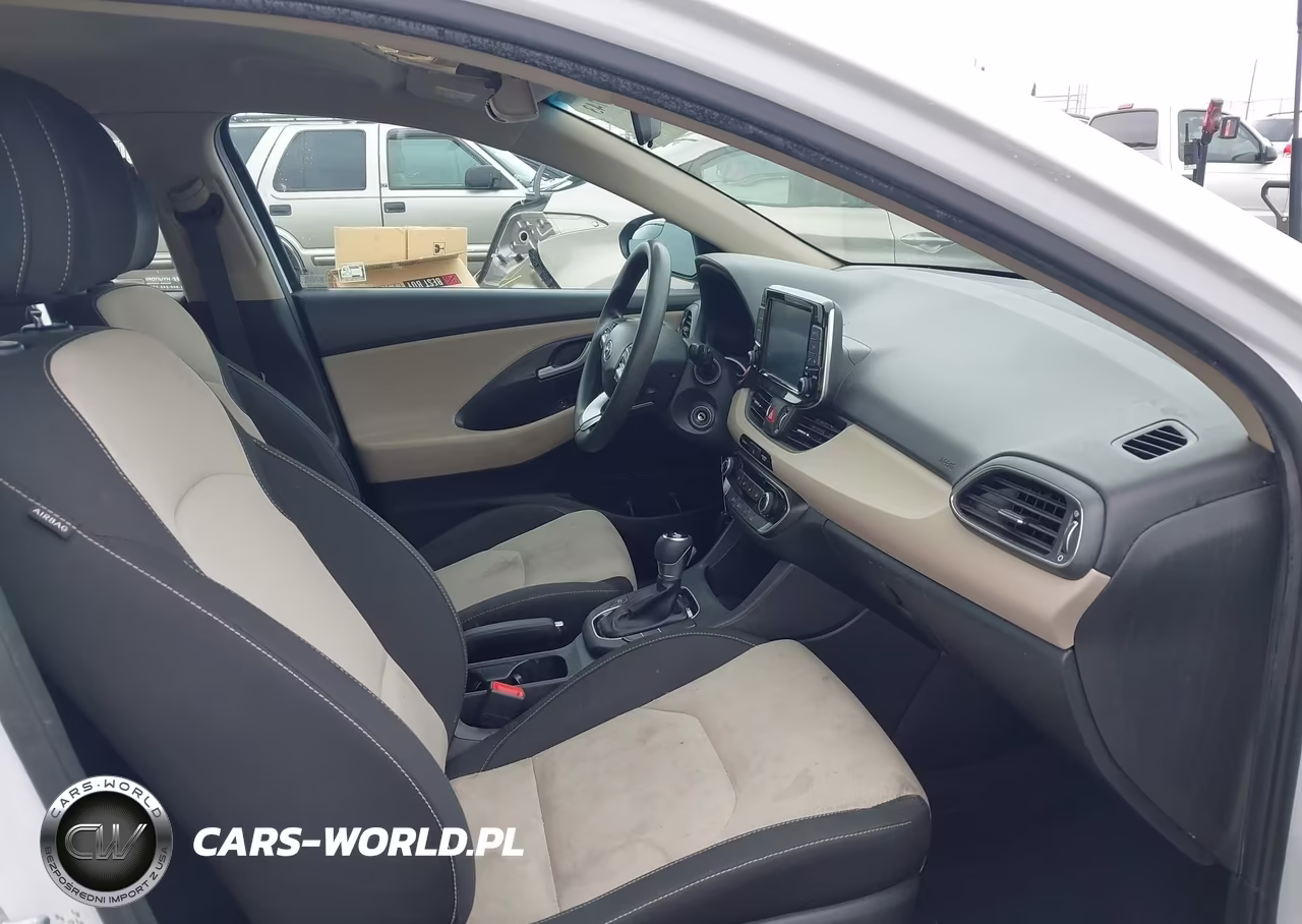 2020 Hyundai Elantra Gt VIN:KMHH35LE0LU125104 - 5