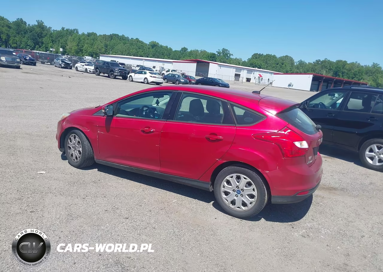 2012 Ford Focus Se VIN:1FAHP3K24CL270047 - 3