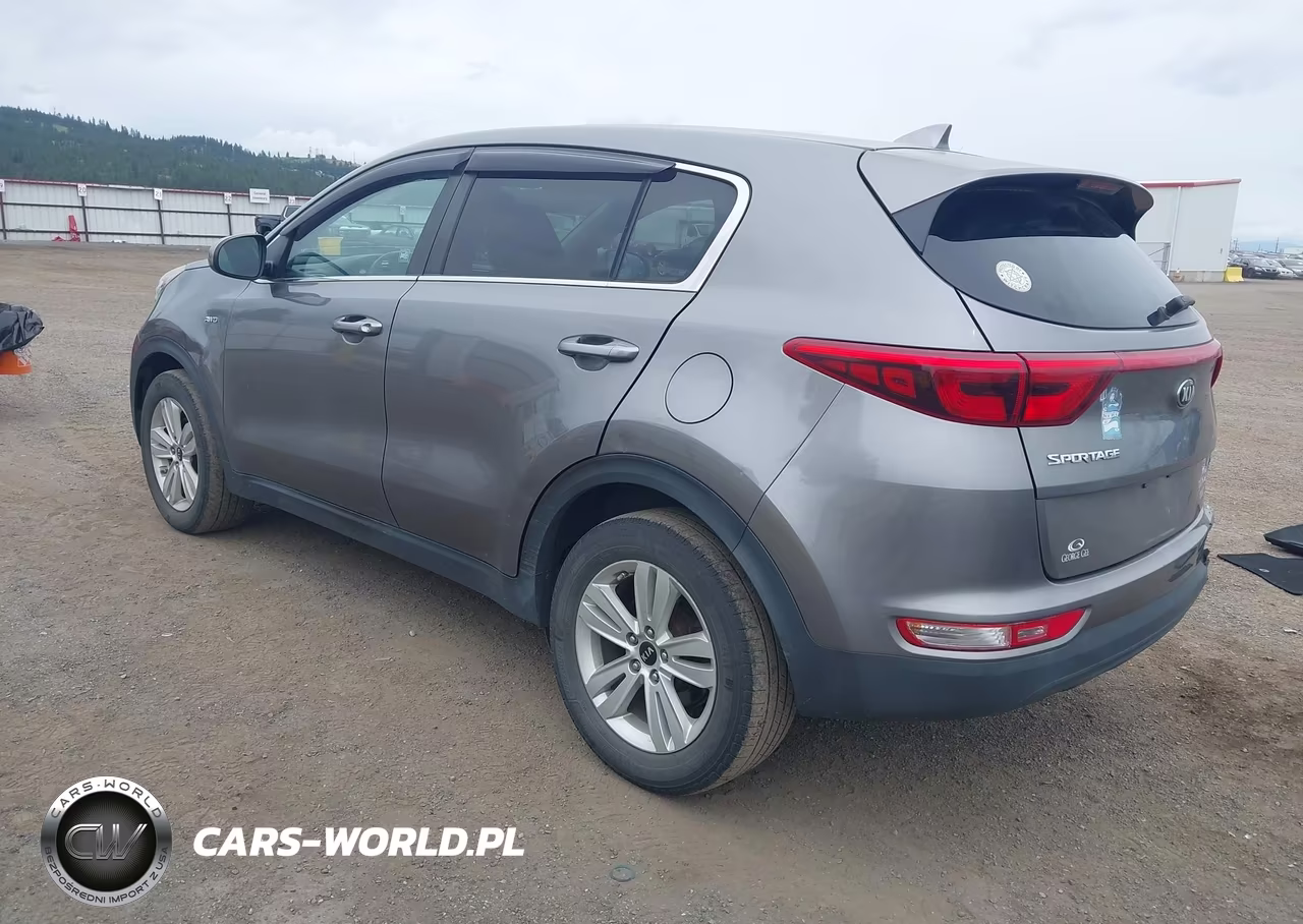 2018 Kia Sportage Lx VIN:KNDPMCAC1J7472908 - 3