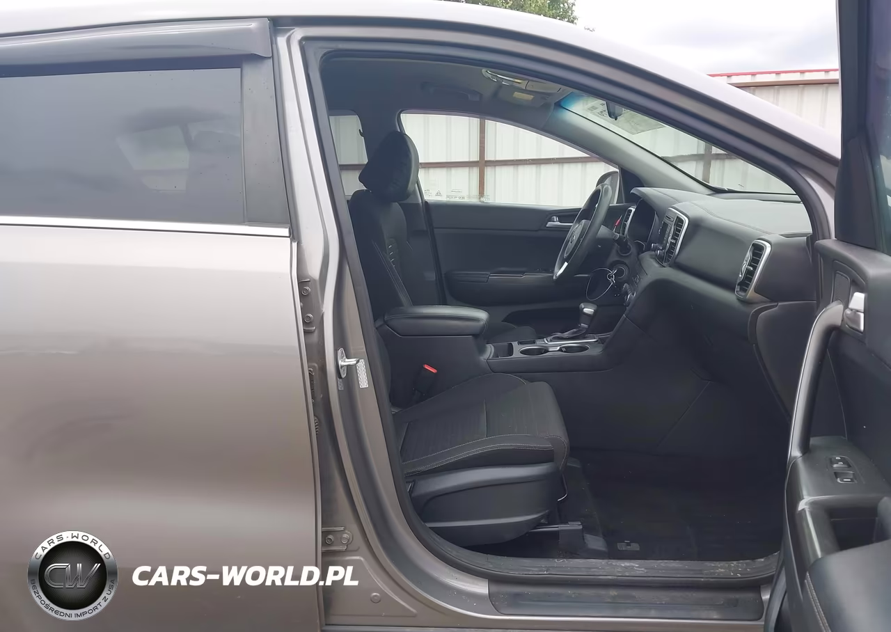2018 Kia Sportage Lx VIN:KNDPMCAC1J7472908 - 5