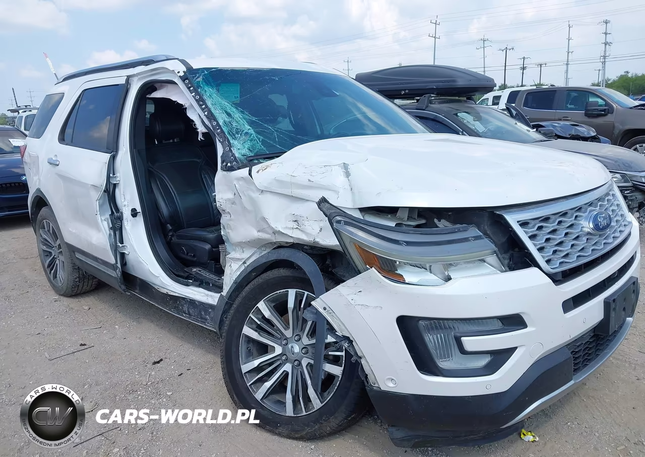 2017 Ford Explorer Platinum – zdjęcie 1 z 16