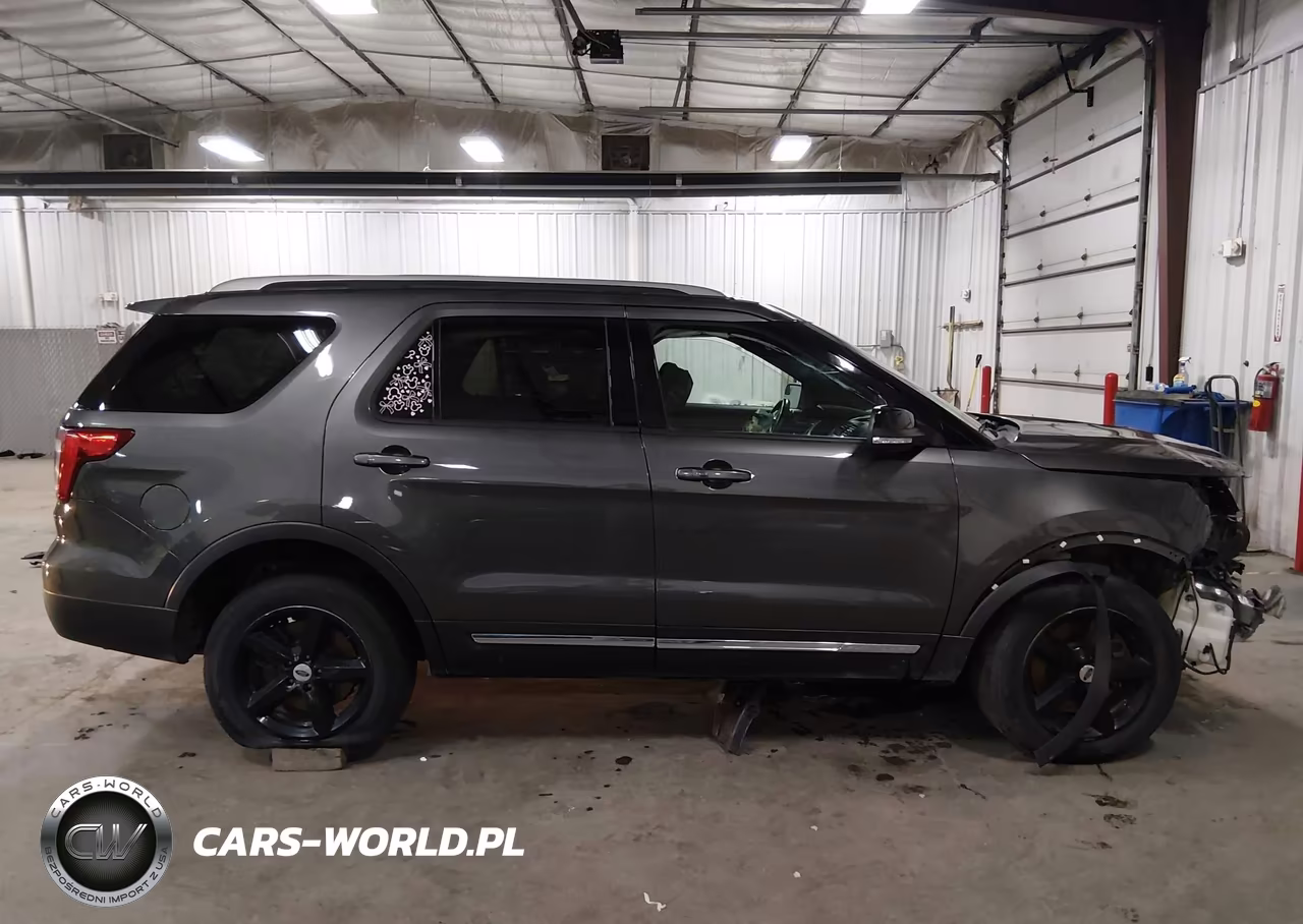 2016 Ford Explorer Xlt VIN:1FM5K8D83GGD04497 - 14