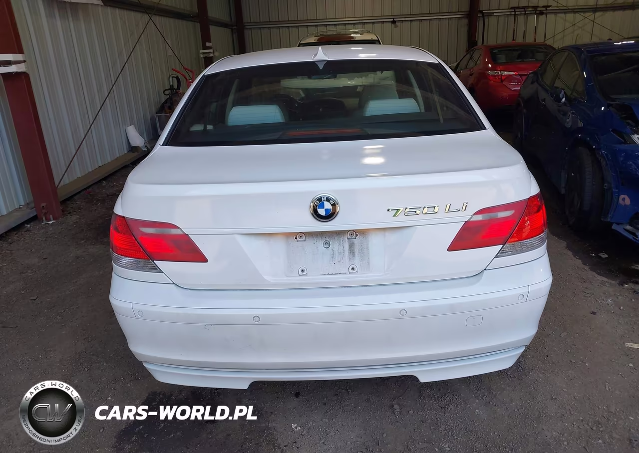 2007 BMW 750Li VIN:WBAHN83557DT67910 - 16