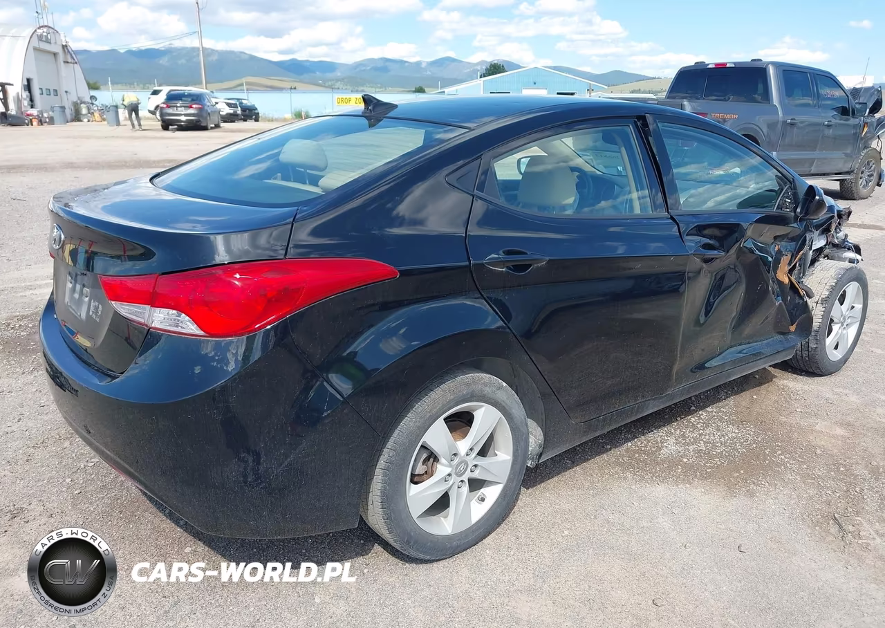 2013 Hyundai Elantra Gls VIN:KMHDH4AEXDU791451 - 4