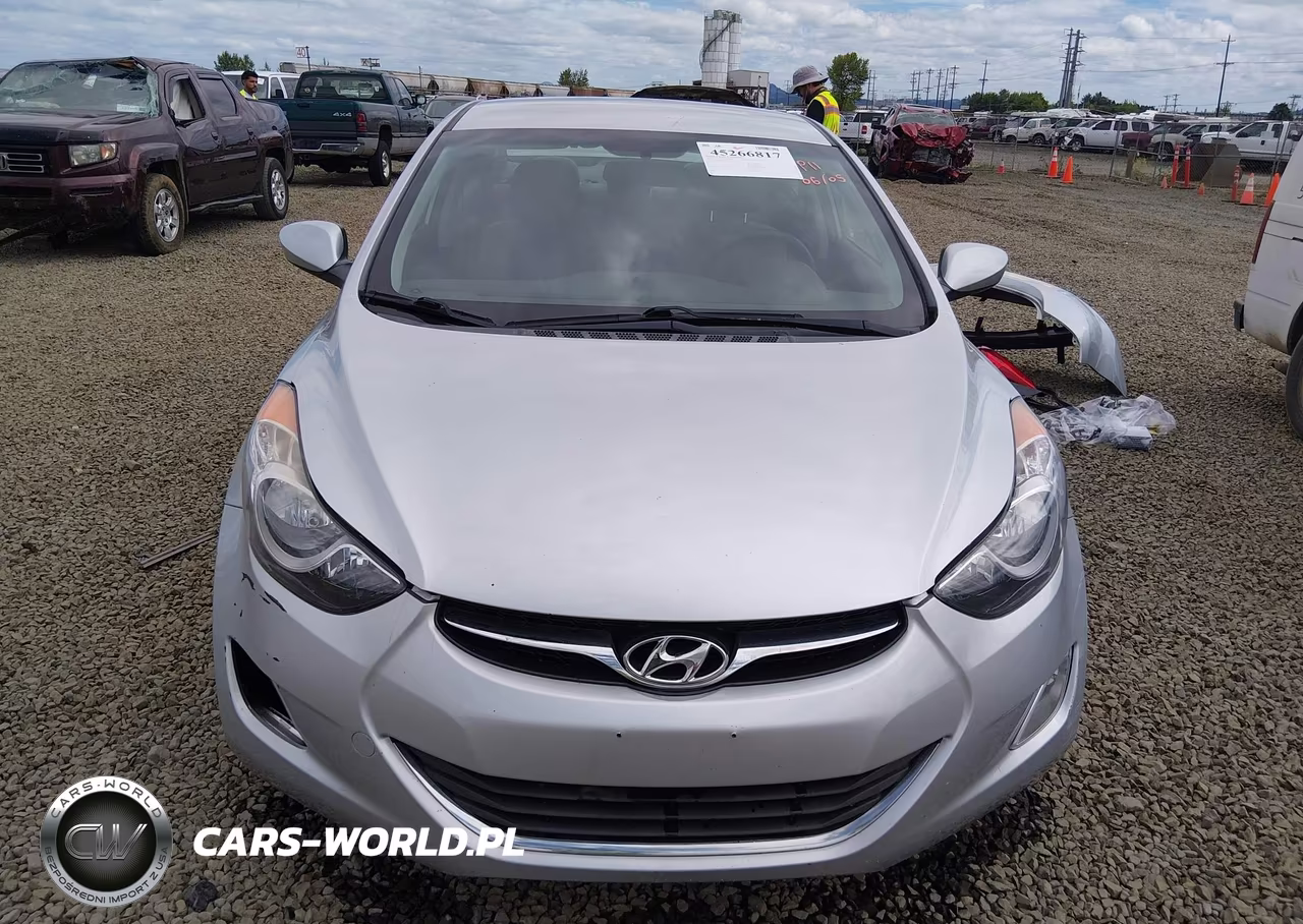 2013 Hyundai Elantra Gls VIN:5NPDH4AE6DH353590 - 13