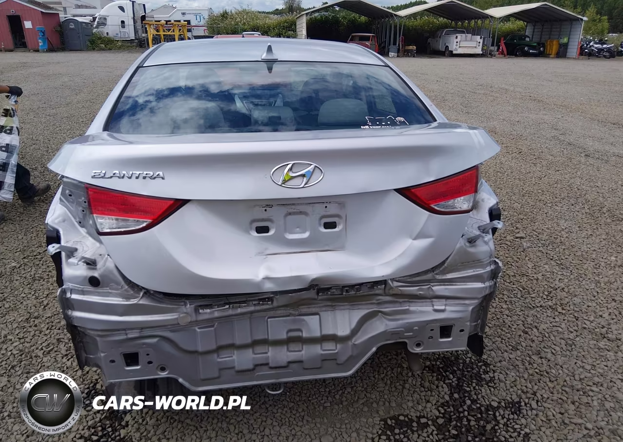 2013 Hyundai Elantra Gls VIN:5NPDH4AE6DH353590 - 17