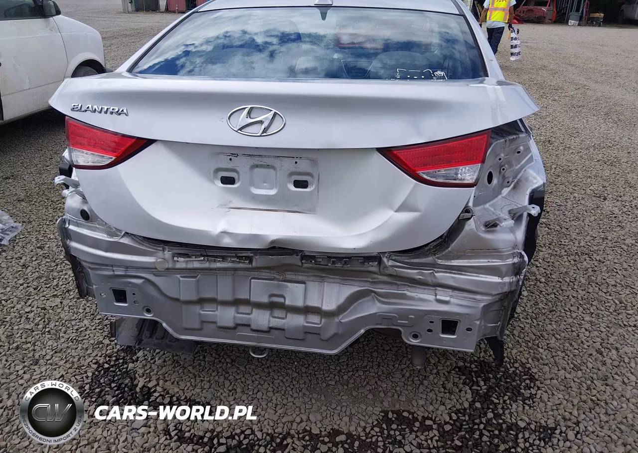 2013 Hyundai Elantra Gls VIN:5NPDH4AE6DH353590 - 6