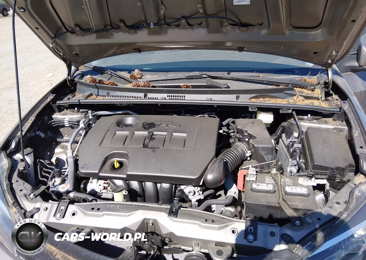 2018 Toyota Corolla Le VIN:2T1BURHE5JC057948 - 10