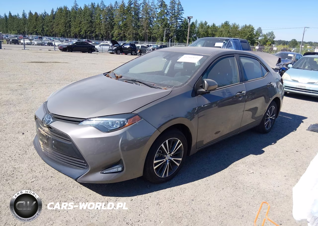 2018 Toyota Corolla Le VIN:2T1BURHE5JC057948 - 2