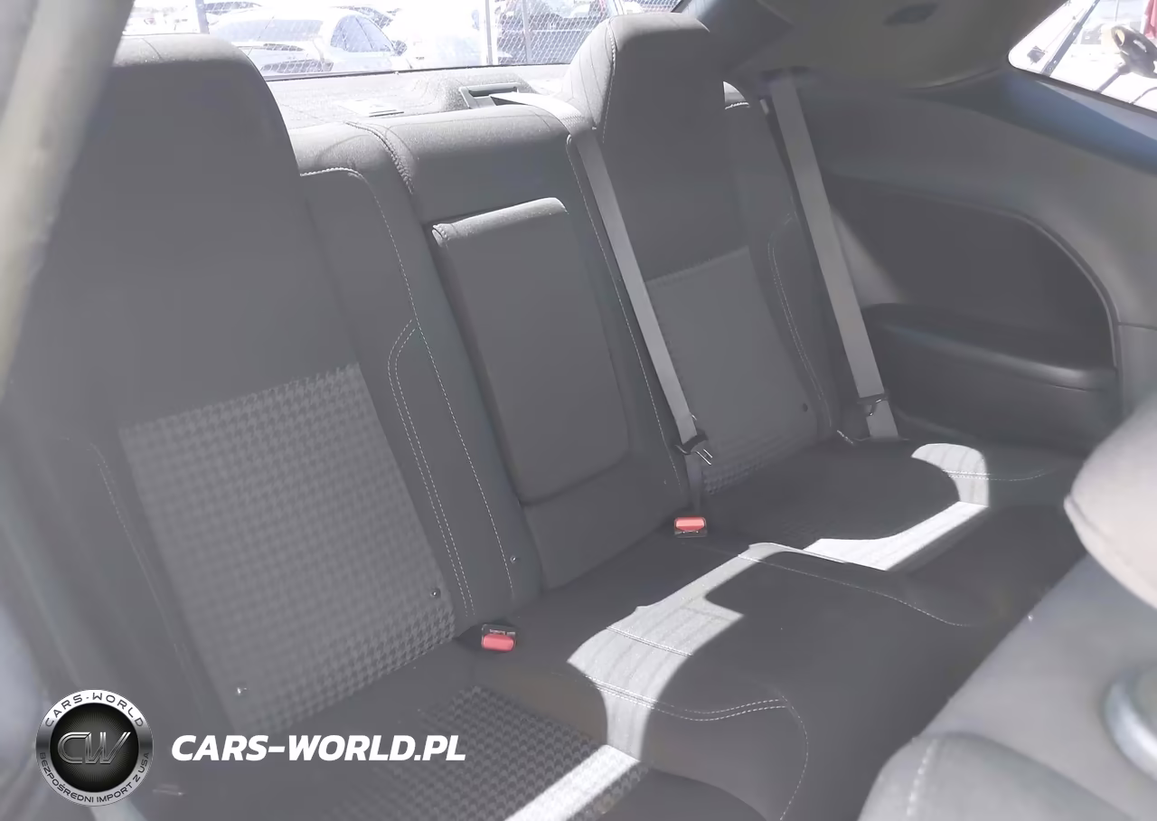 2020 Dodge Challenger Sxt VIN:2C3CDZAG3LH230363 - 8