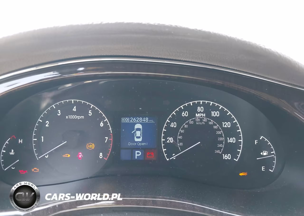 2011 Hyundai Genesis 3.8 VIN:KMHGC4DE1BU143162 - 7