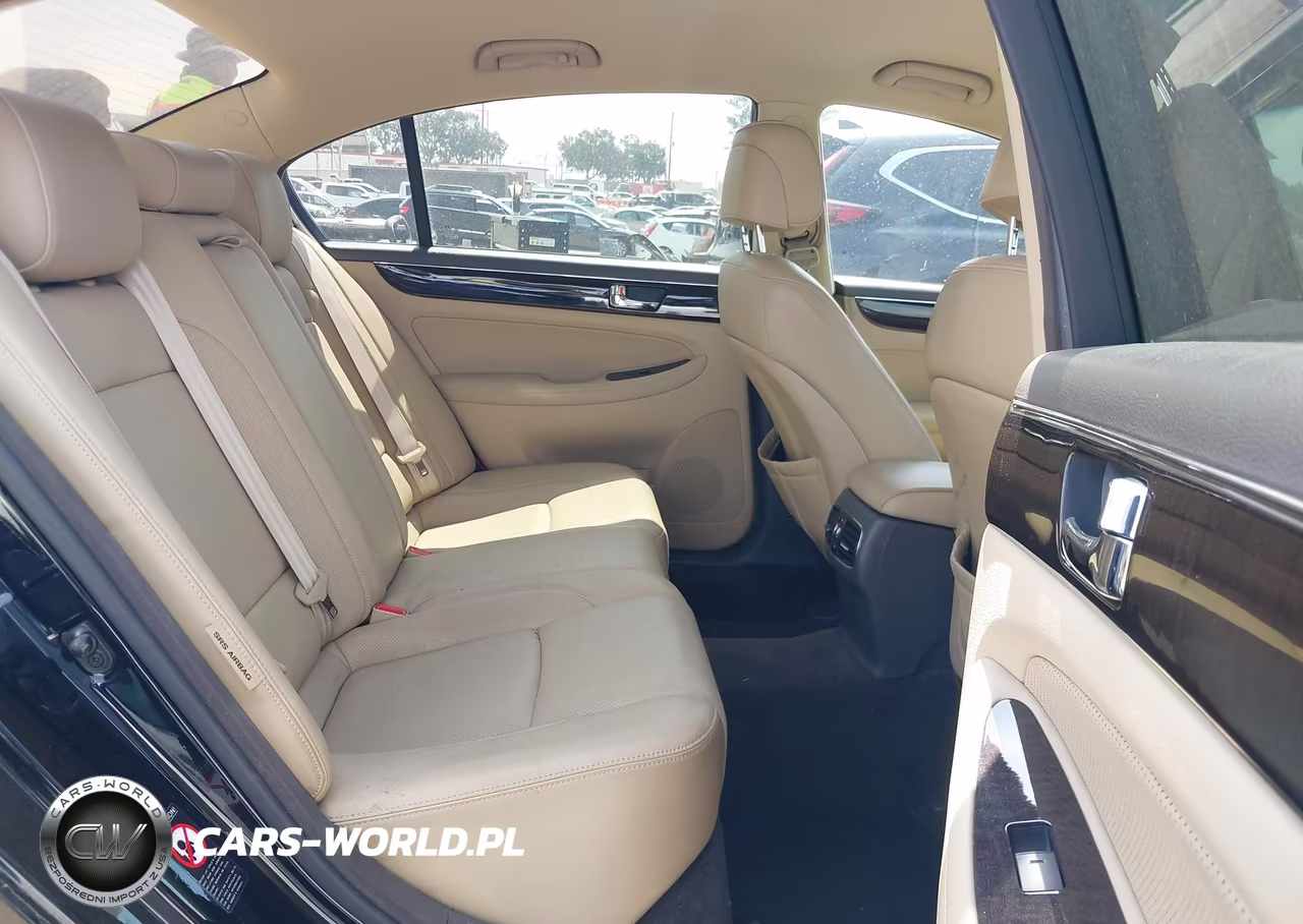 2011 Hyundai Genesis 3.8 VIN:KMHGC4DE1BU143162 - 8