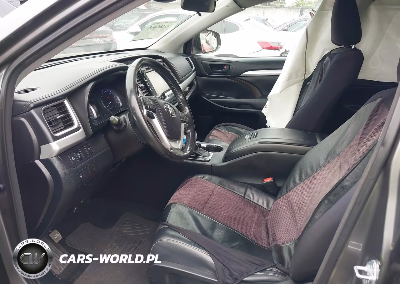 2017 Toyota Highlander Le Plus VIN:5TDZZRFH3HS213189 - 5