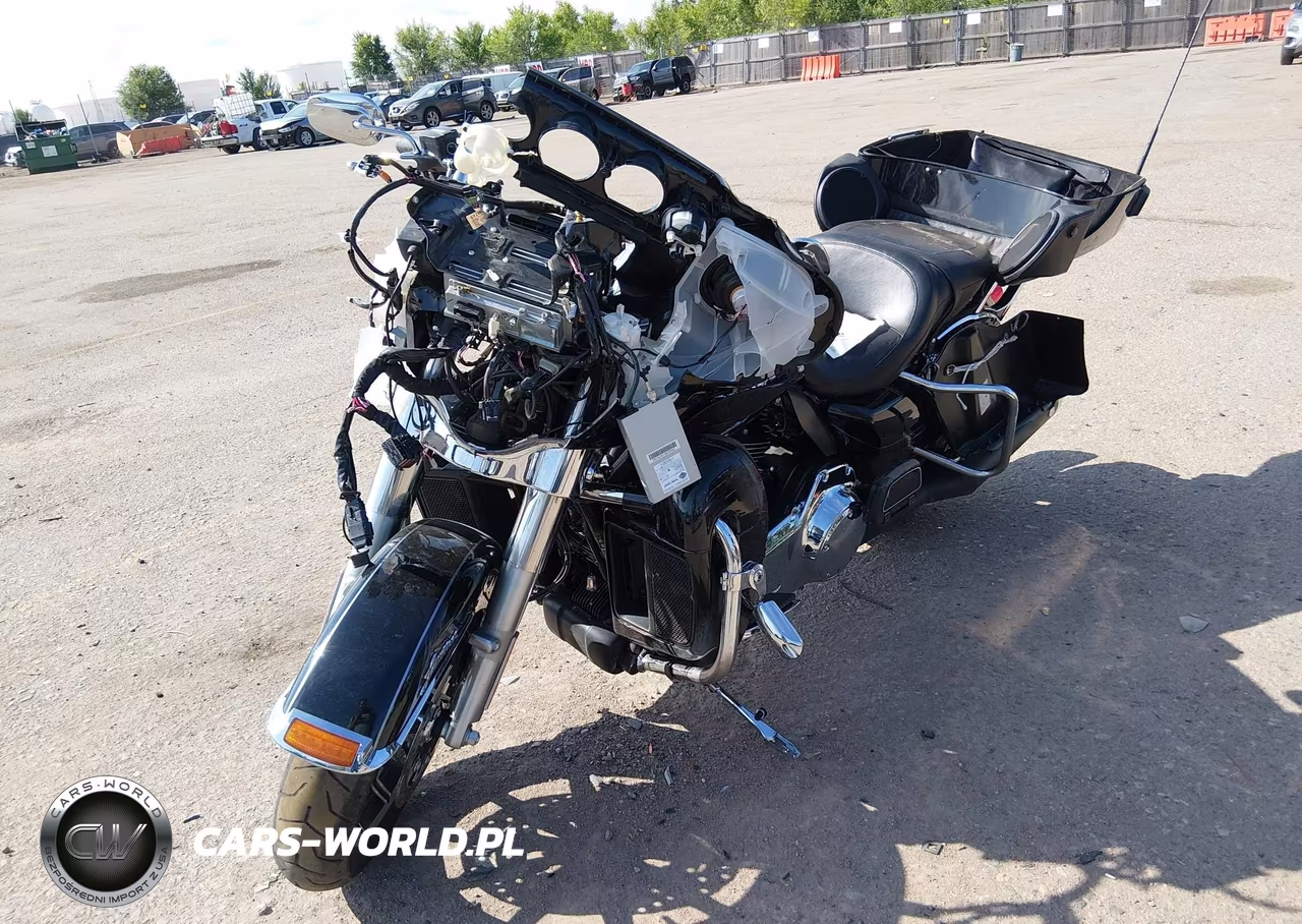 2014 Harley-Davidson Flhtk Electra Glide Ultra Ltd VIN:1HD1KEL12EB647106 - 2