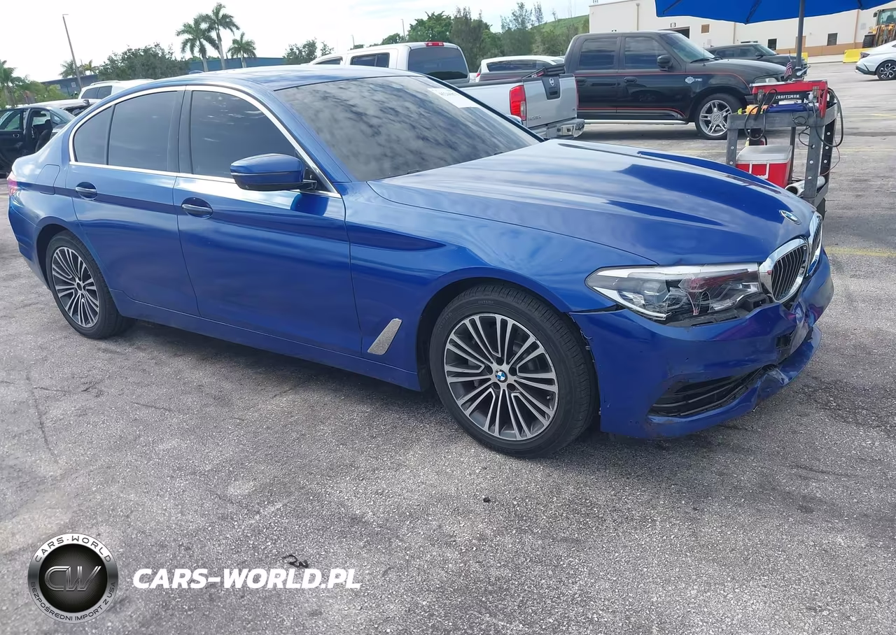 2019 BMW 530I