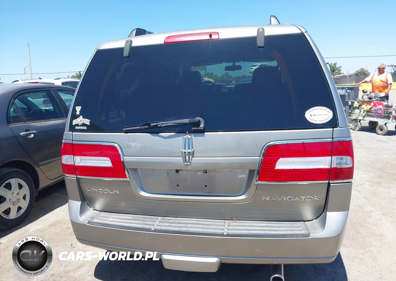 2008 Lincoln Navigator VIN:5LMFU28568LJ11035 - 16
