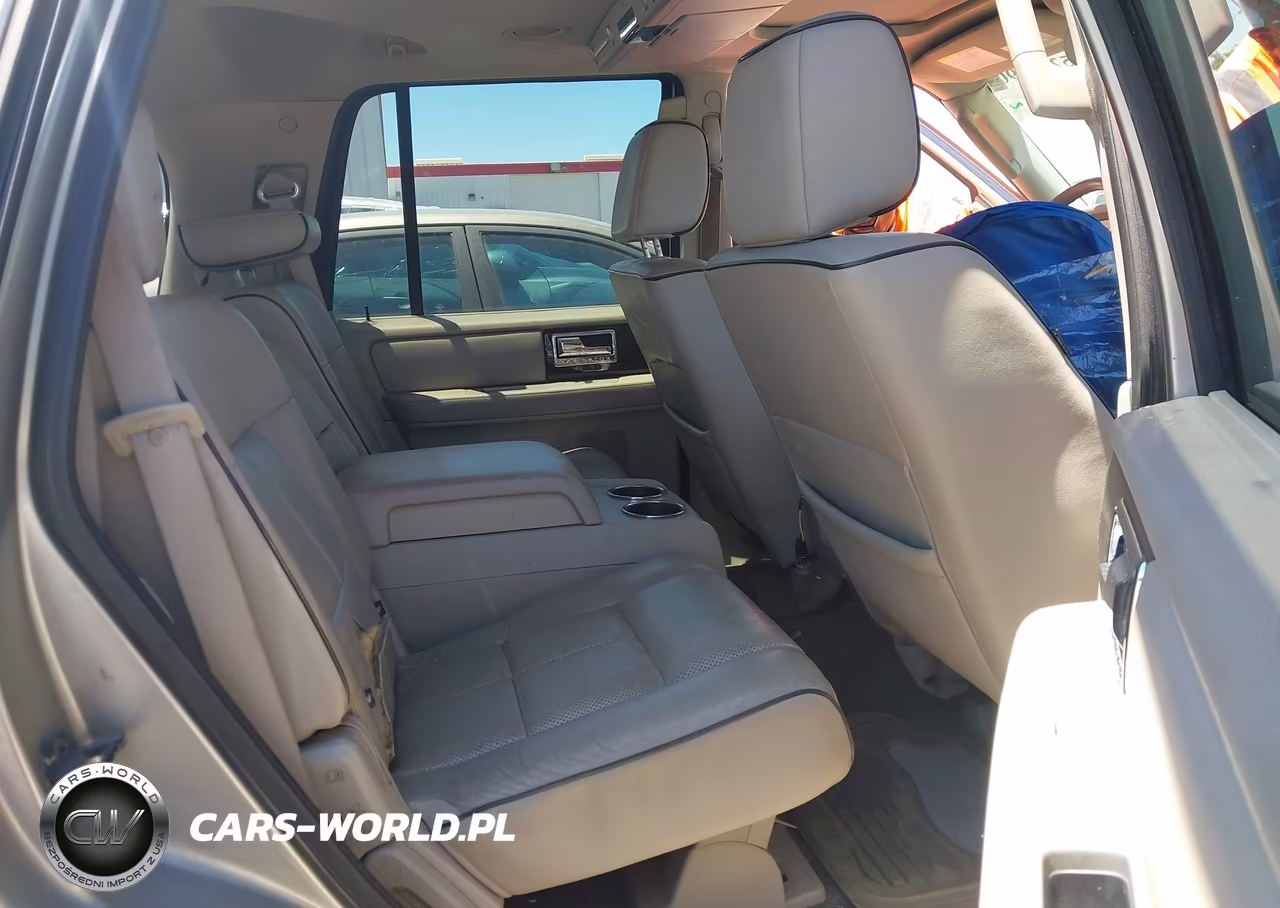 2008 Lincoln Navigator VIN:5LMFU28568LJ11035 - 8