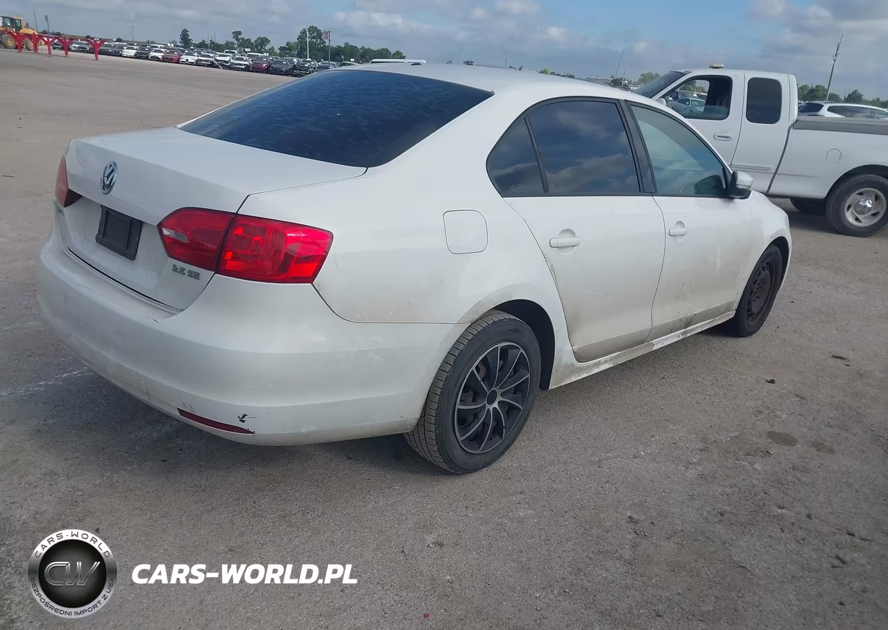 2011 Volkswagen Jetta 2.5L Se VIN:3VWDX7AJ7BM365849 - 4