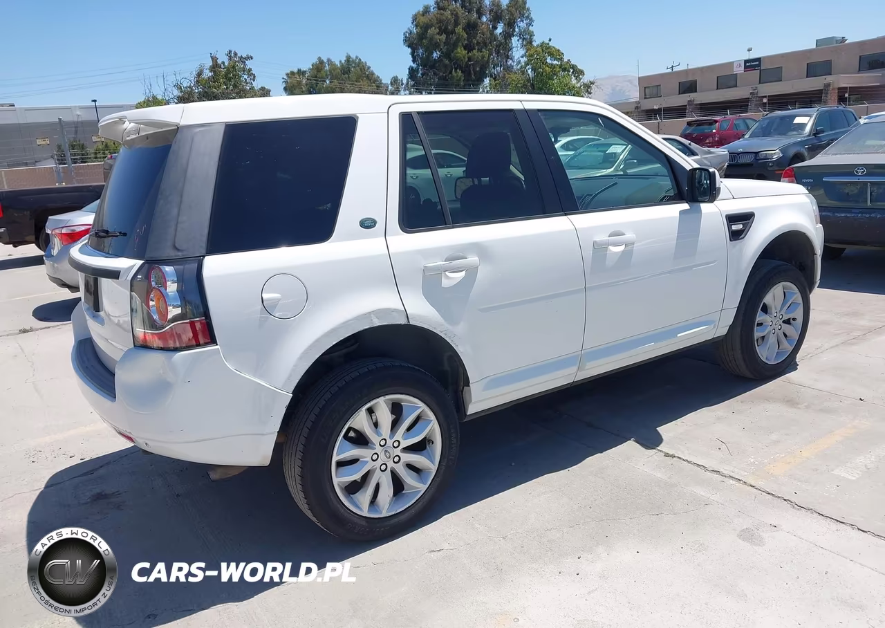 2013 Land Rover Lr2 VIN:SALFR2BG0DH337189 - 4